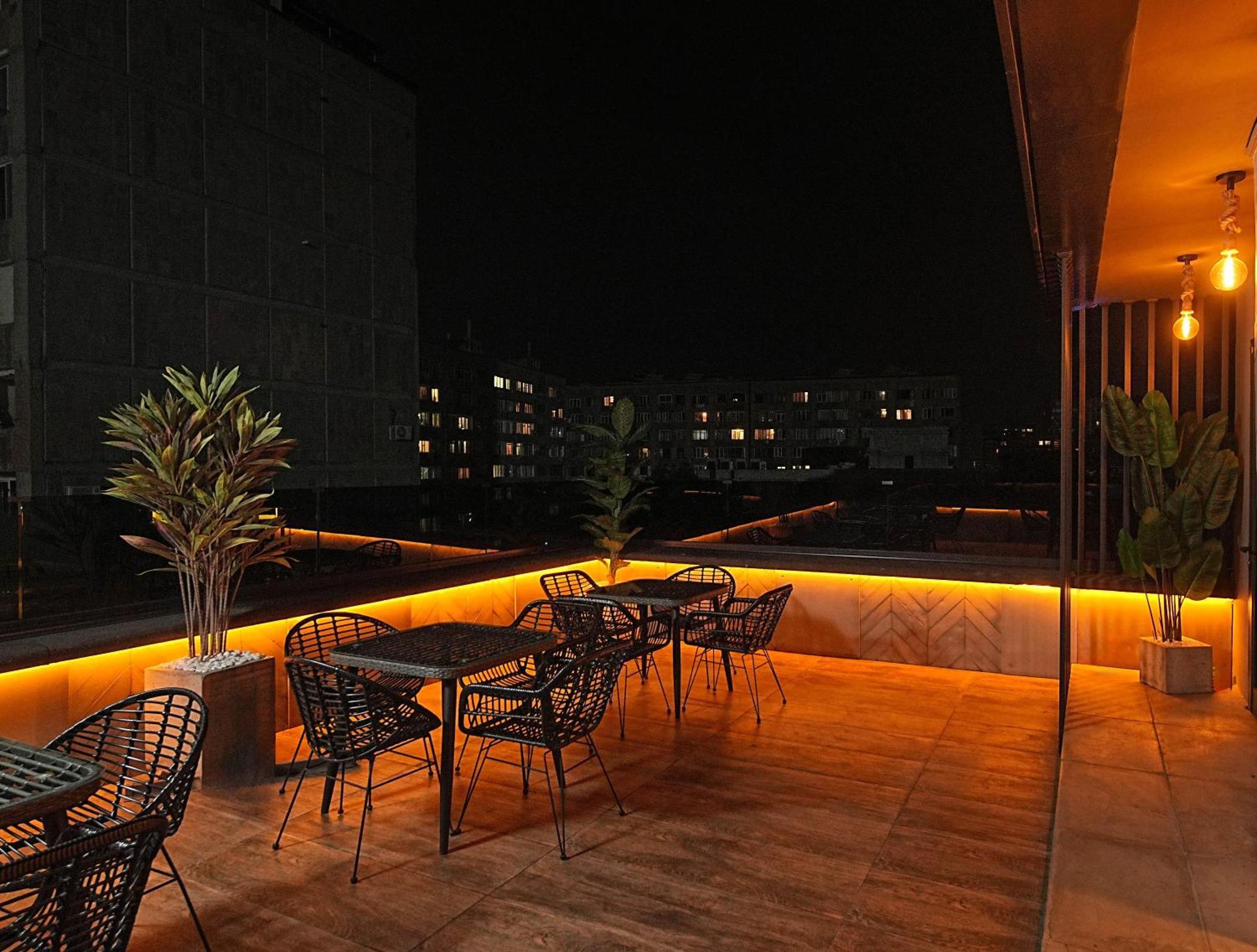 Revive Boutique Hotel Ereván Exterior foto